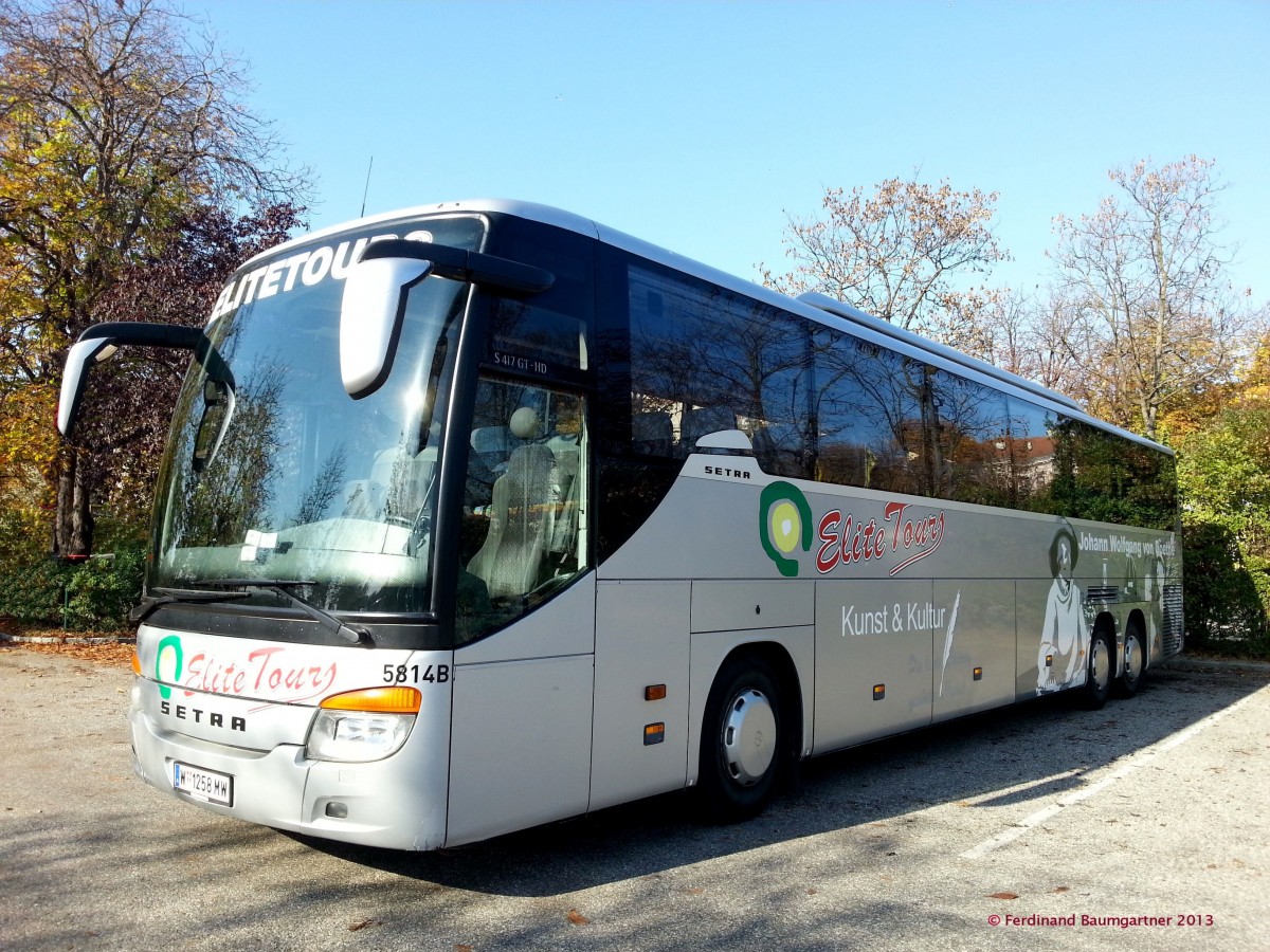 Setra 417 GT-HD von Elite Tours/sterreich im Okt.2013 in Krems.