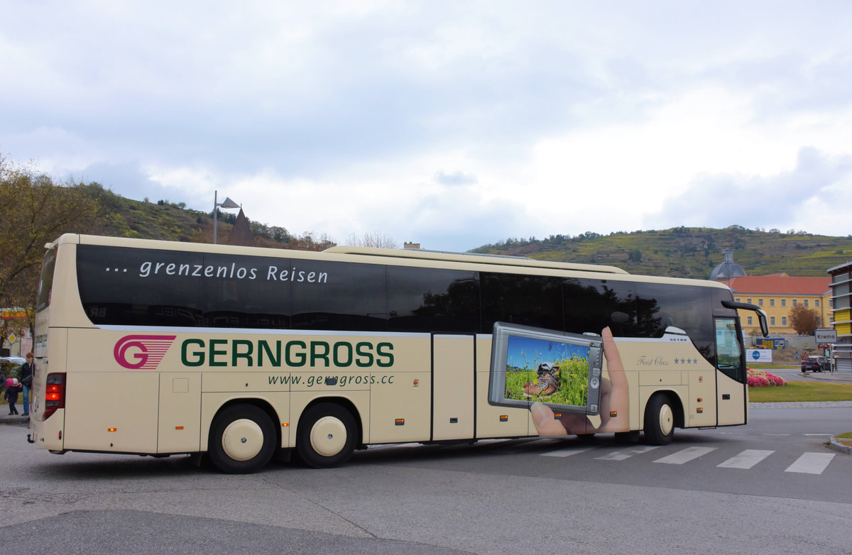 Setra 417 GT-HD von Gerngross Reisen aus sterreich in Krems.