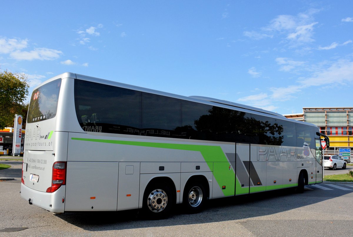 Setra 417 GT-HD von PAAR Tours aus Niedersterreich in Krems.