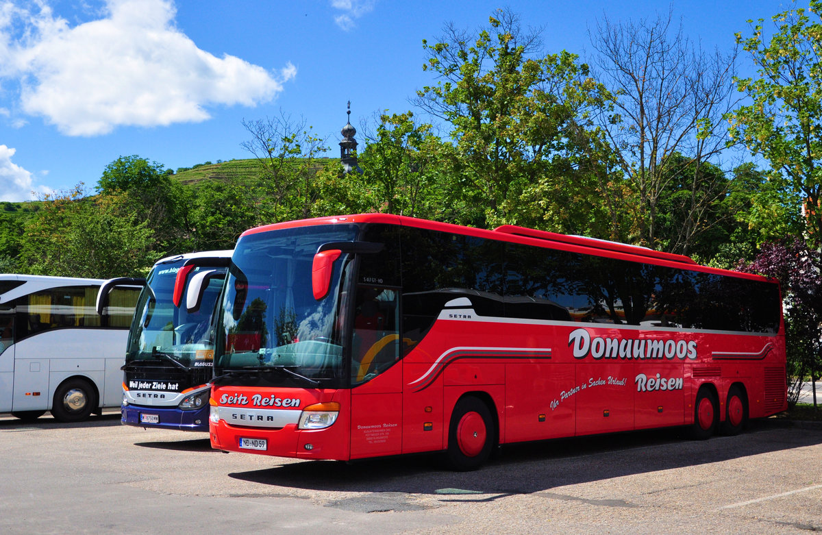 Setra 417 GT-HD von Seitz Reisen aus der BRD in Krems gesehen.