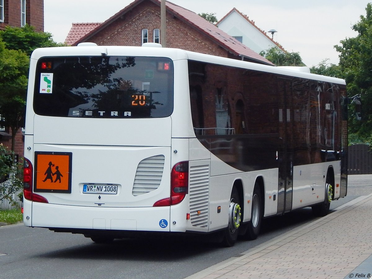 Setra 418 LE Business der VVR in Sassnitz. 