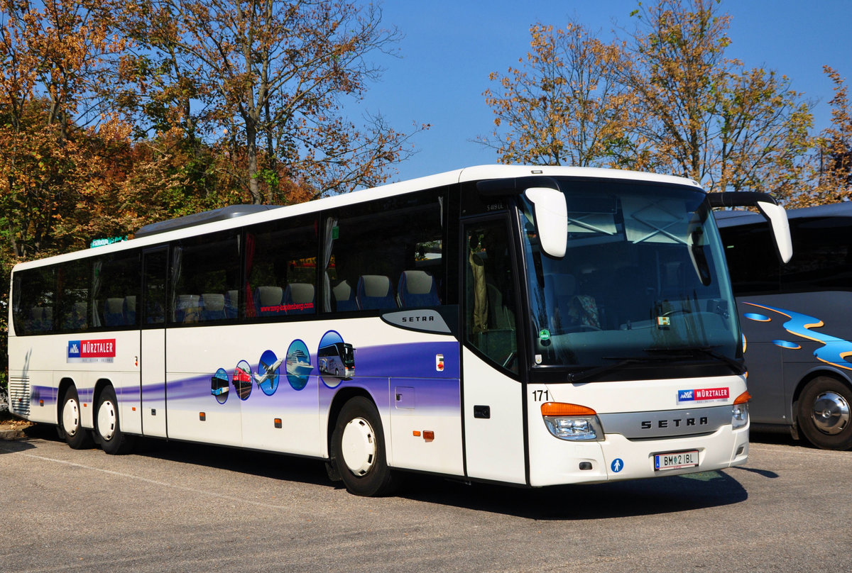 Setra 419 UL von MRZTALER Reisen aus sterreich in Krems.