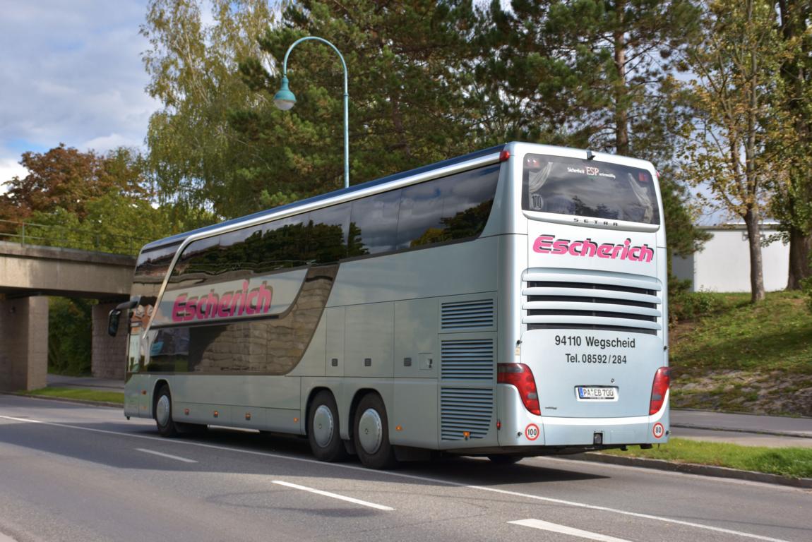 Setra 431 DT von ESCHERICH Reisen aus der BRD 10/2017 in Krems.