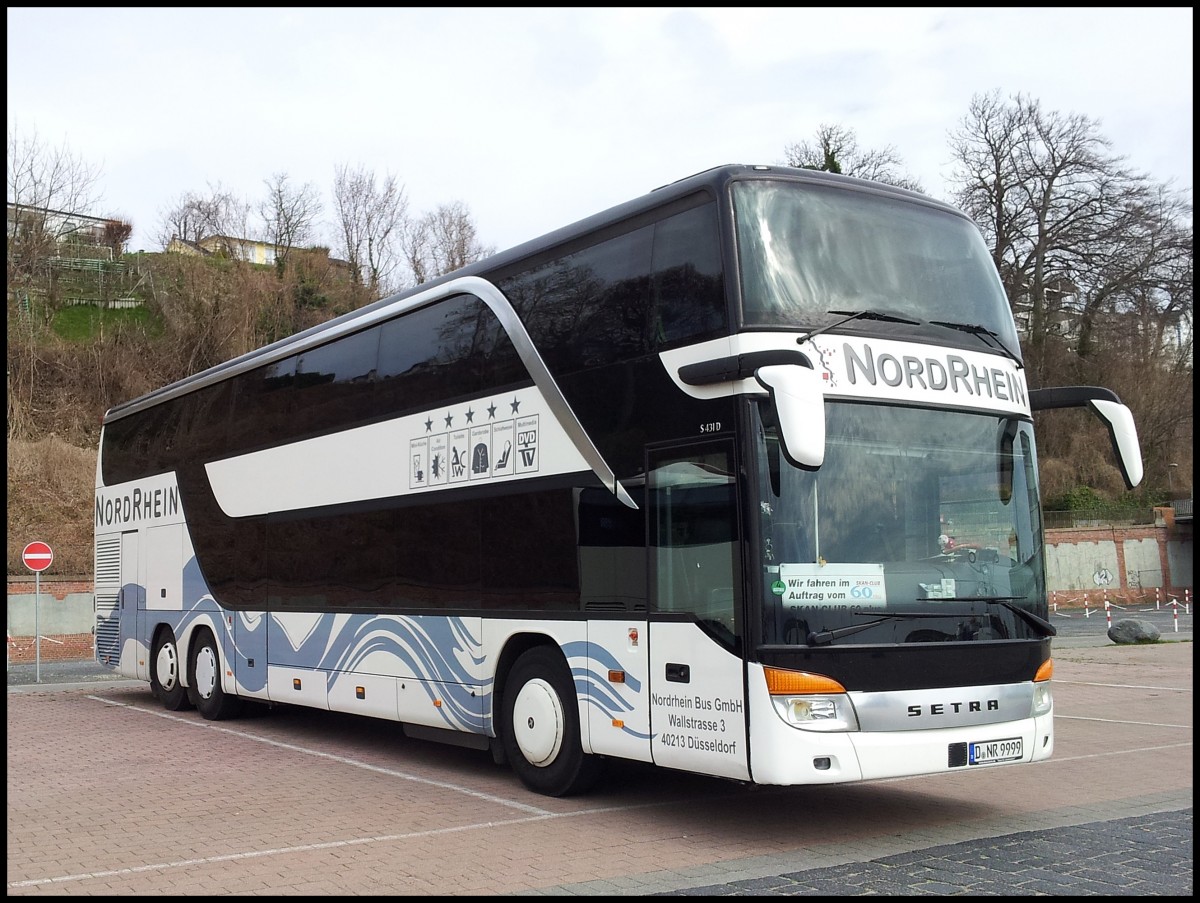 Setra 431 DT von Nordrhein aus Deutschland im Stadthafen Sassnitz.