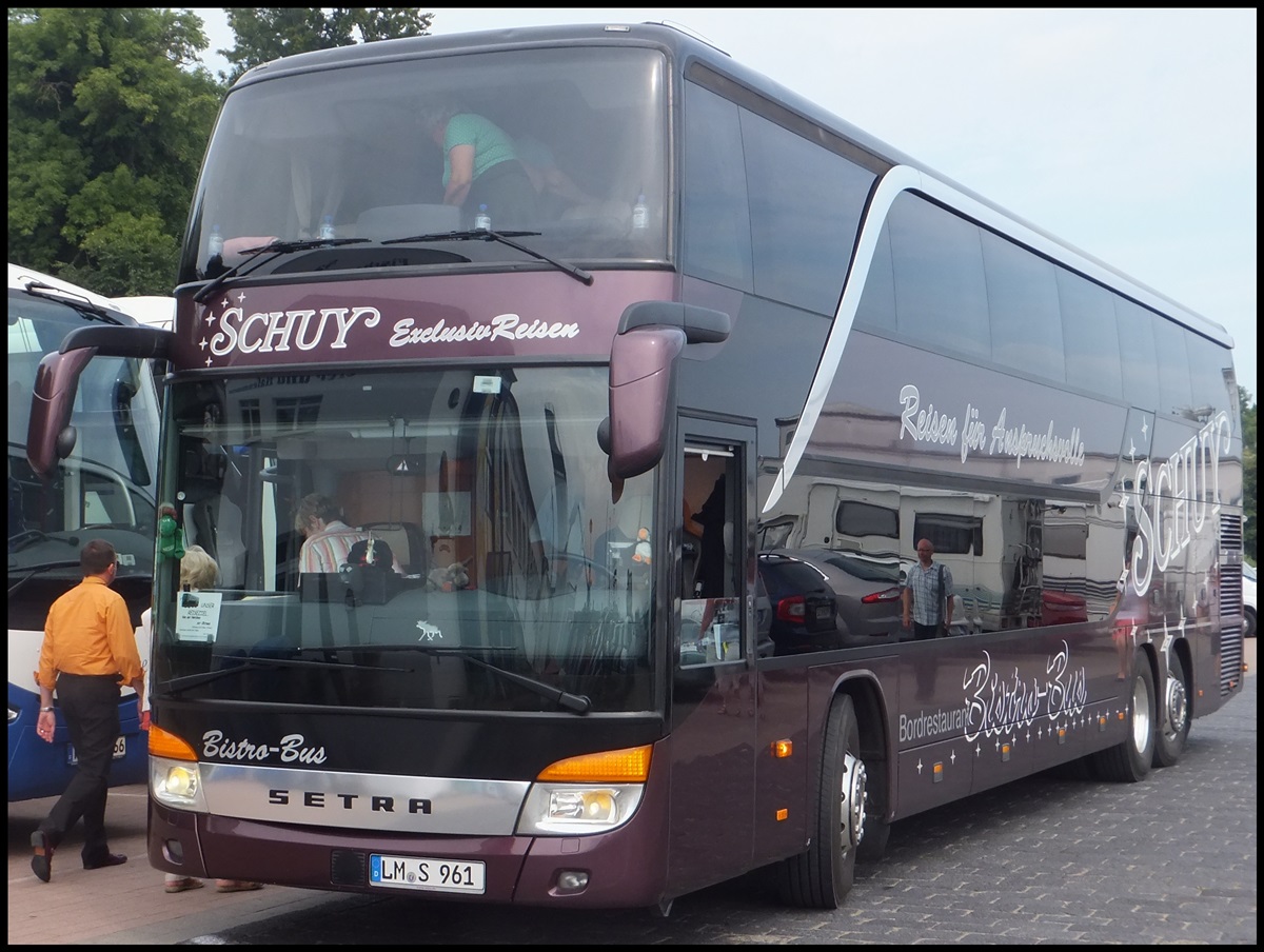 Setra 431 DT von Schuy aus Deutschland im Stadthafen Sassnitz.