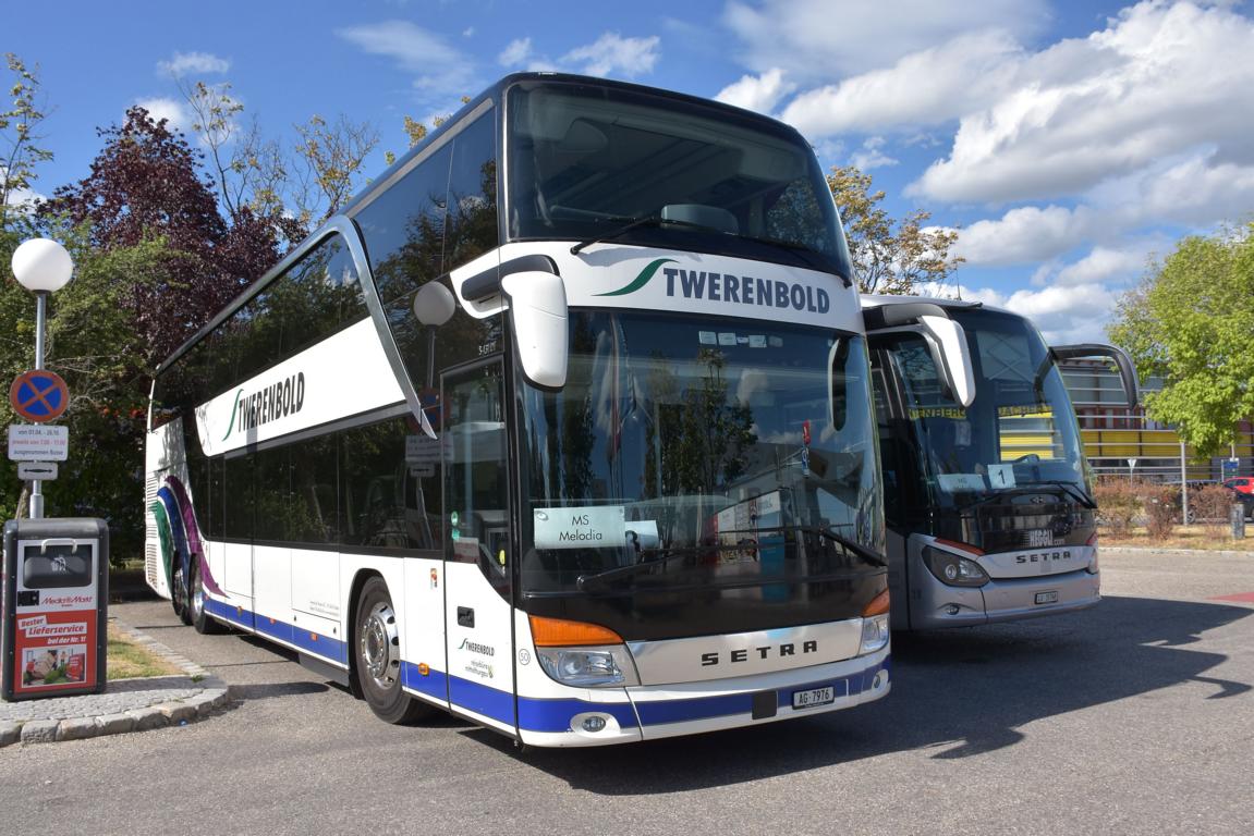 Setra 431 DT von Twerenbold Reisen aus der CH 06/2017 in Krems.