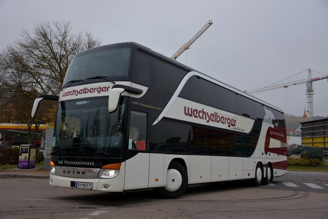 Setra 431 DT von Wechselberger Reisen aus sterreich am 20.10.2017 in Krems gesehen.