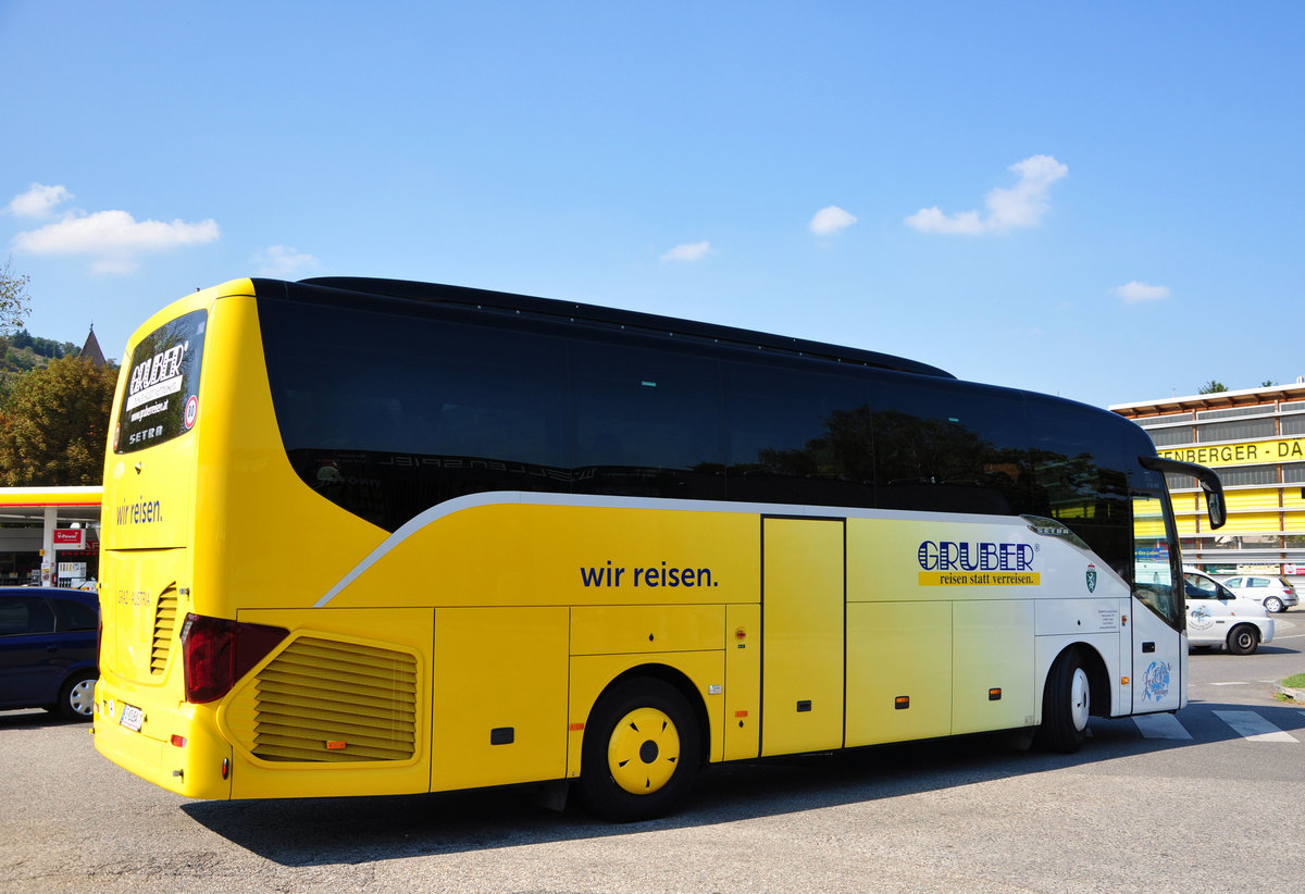 Setra 511 HD von der GRUBER Touristik aus Graz/sterreich in Krems.