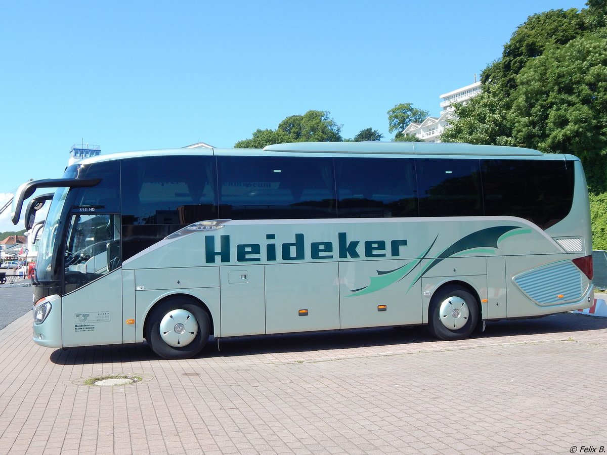 Setra 511 HD von Heideker aus Deutschland im Stadthafen Sassnitz. 