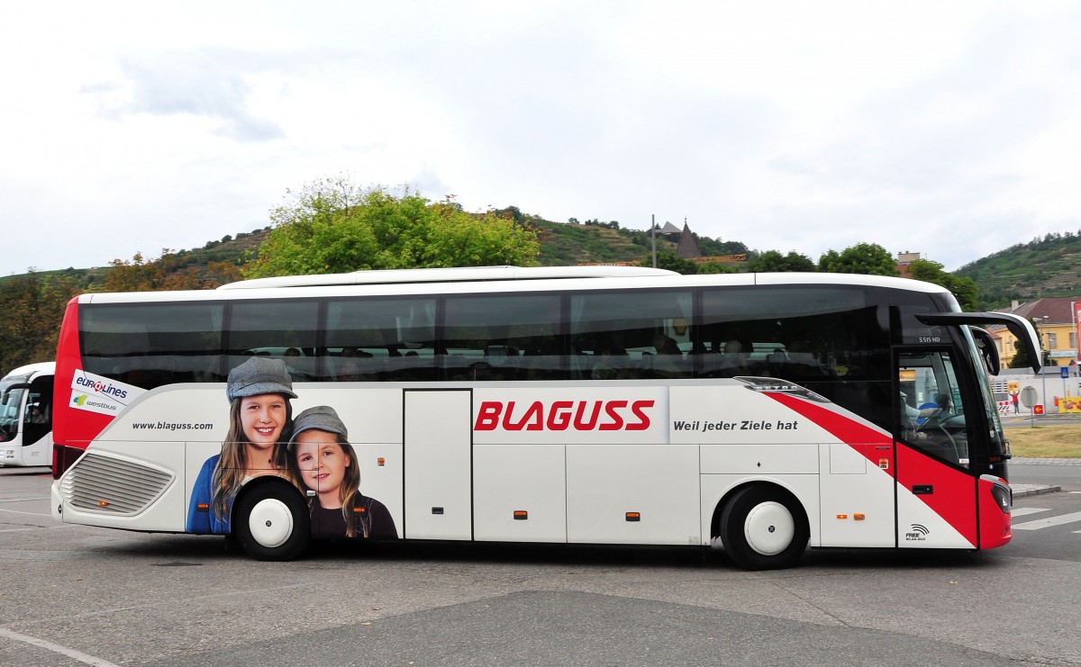 Setra 515 HD von Blaguss Reisen aus sterreich in Krems unterwegs.