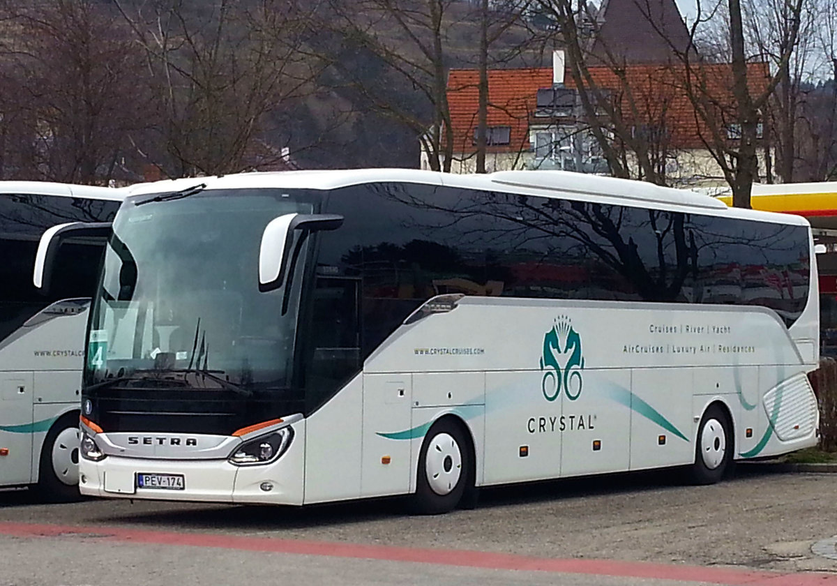 Setra 515 HD von Blaguss Ungarn (Schiffbegleiter) 03 2018 in Krems.