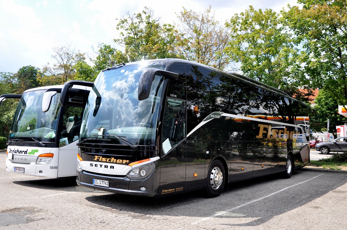 Setra 515 HD von Fischer Reisen aus der BRD im Juni 2015 in Krems.