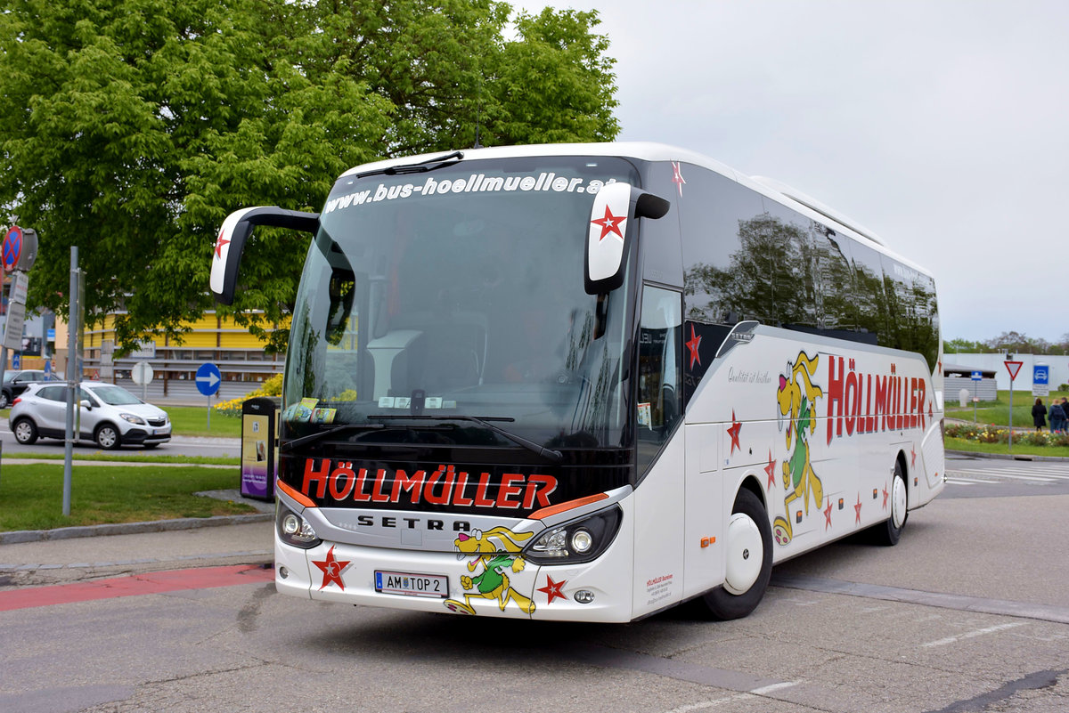 Setra 515 HD von Hllmller Reisen aus Niedersterreich in Krems.