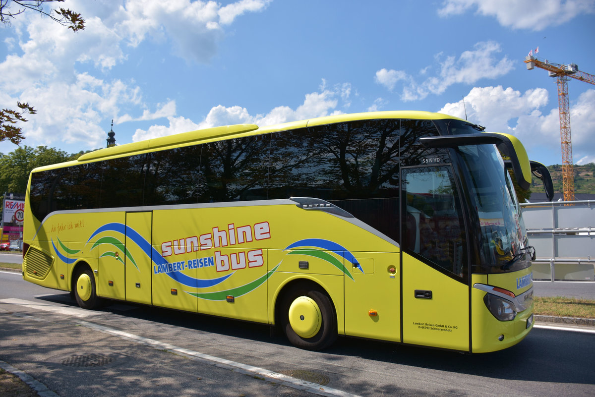 Setra 515 HD von Lambert Reisen aus der BRD 2017 in Krems.