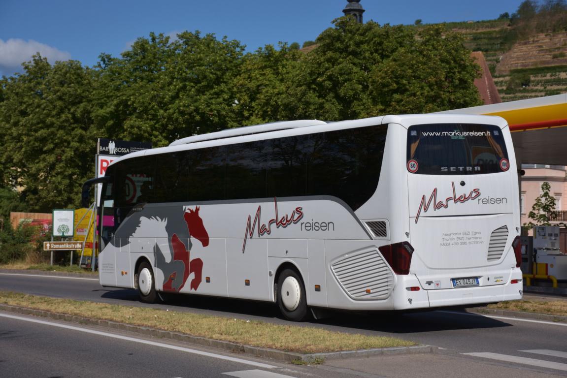 Setra 515 HD von Markus Reisen aus Italien 2017 in Krems.