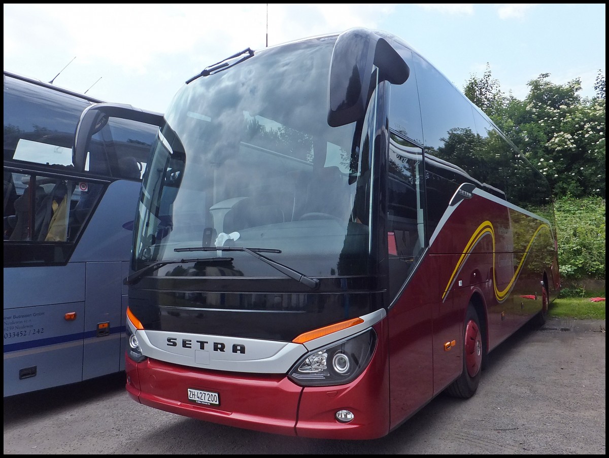 Setra 515 HD Vorfhrwagen aus der Schweiz in Binz.