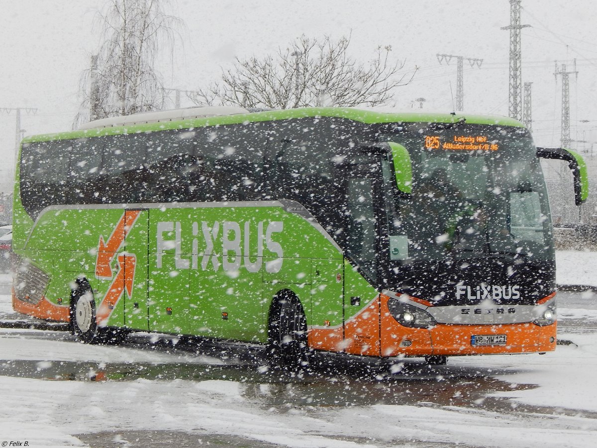 Setra 516 HD von Flixbus/Wricke Touristik aus Deutschland in Neubrandenburg.