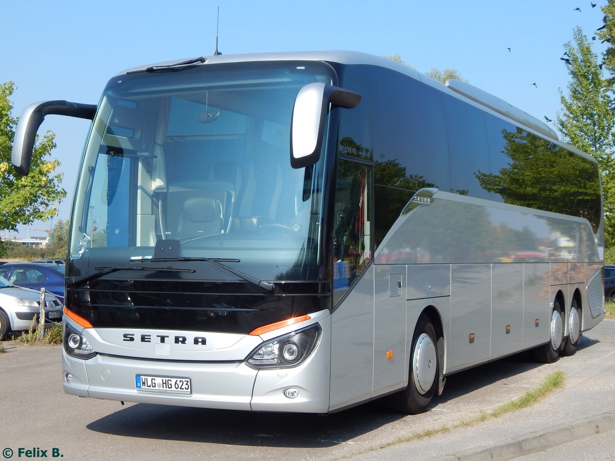 Setra 516 HD von Gürgens Reisen aus Deutschland in Rostock.