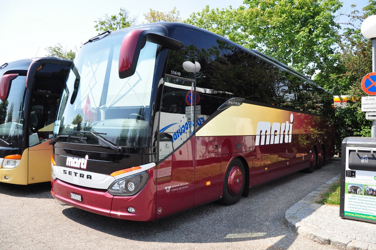 Setra 516 HD von Marti im Juni 2015 in Krems gesehen.