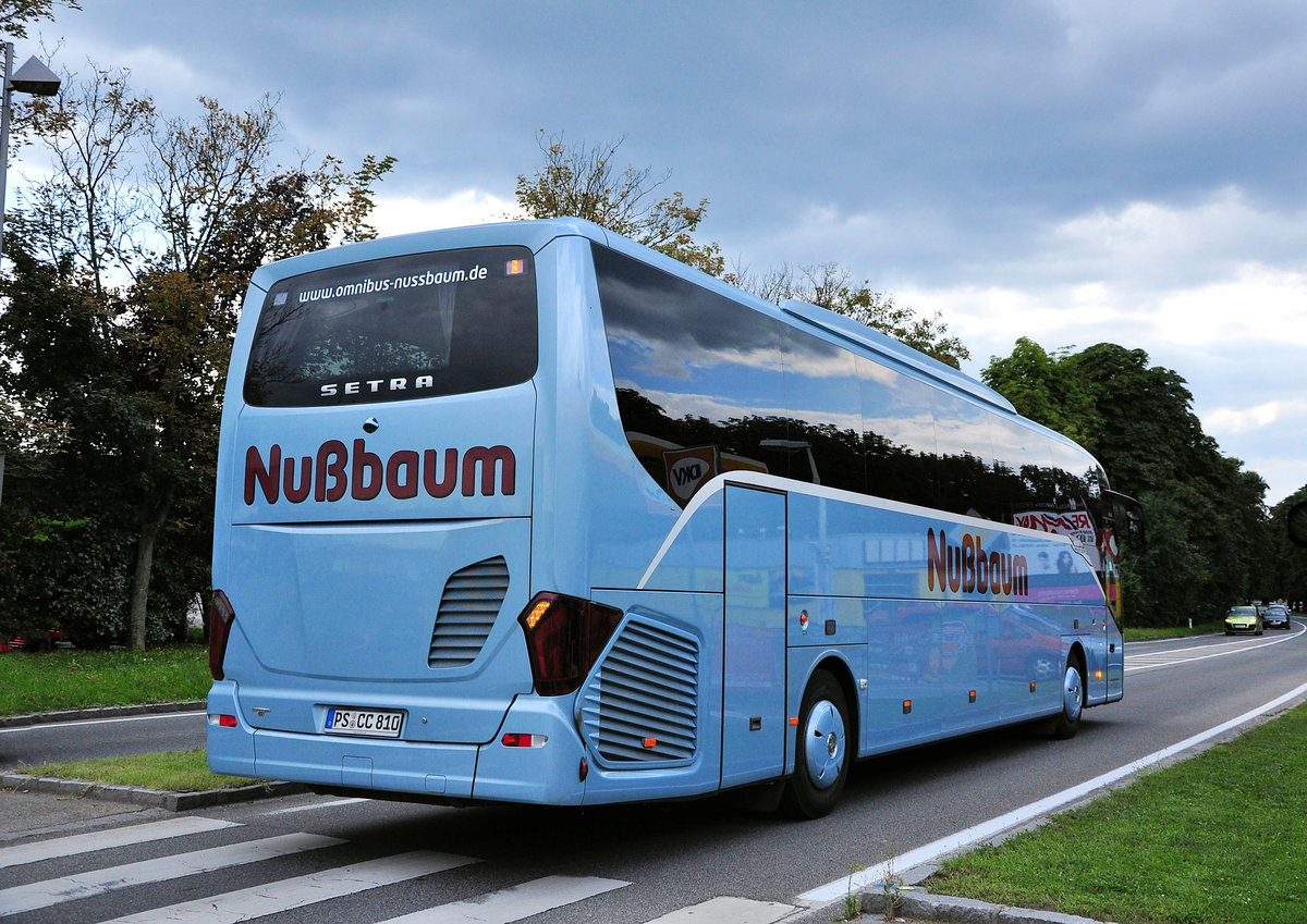 Setra 516 HD von NUBAUM Reisen aus der BRD in Krems gesehen.