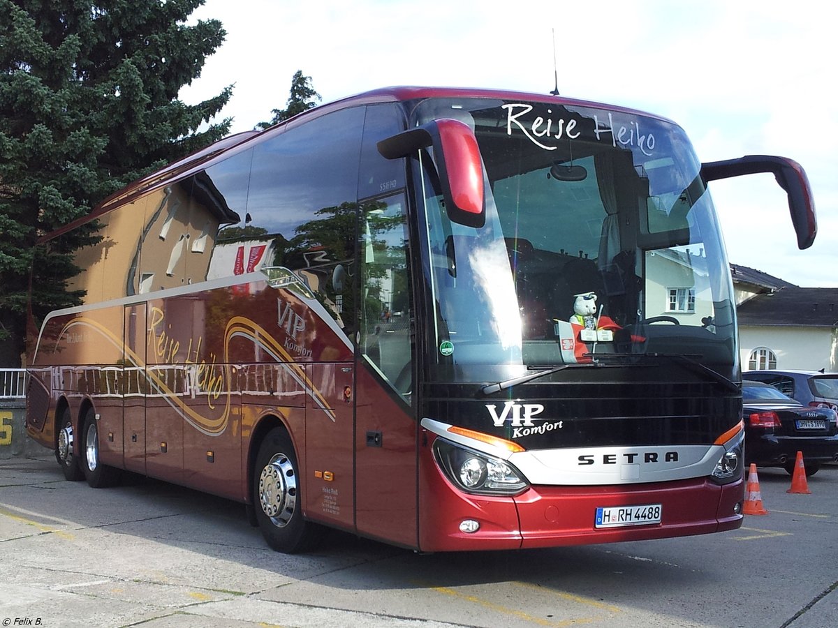 Setra 516 HD von Reise Heiko aus Deutschland in Sassnitz. 