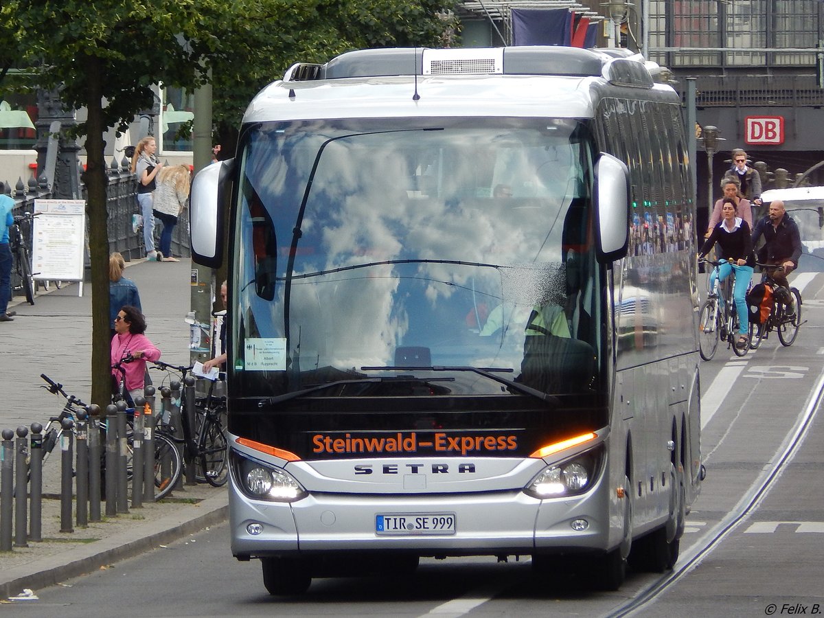 Setra 516 HD der Stadtwerke Erbendorf aus Deutschland in Berlin.