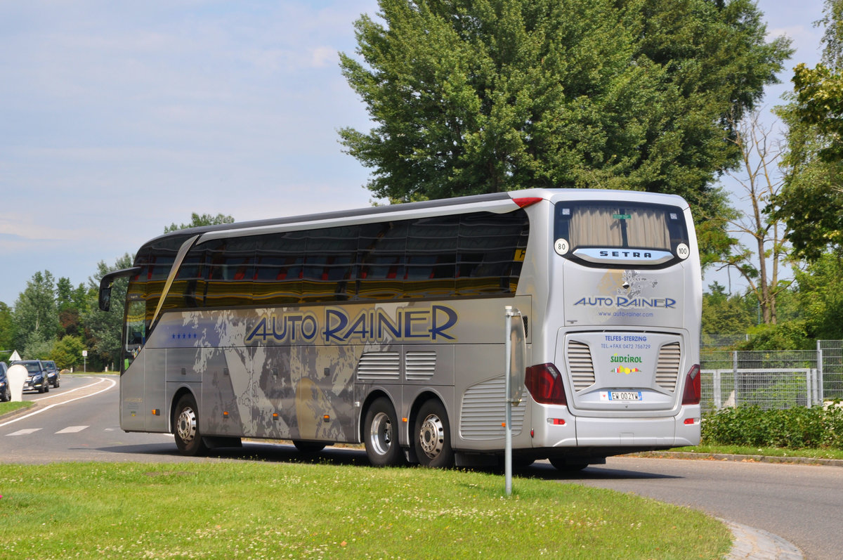 Setra 516 HDH von Auto Rainer aus Italien in Krems unterwegs.