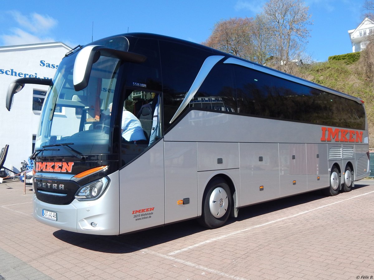 Setra 516 HDH von Imken aus Deutschland im Stadthafen Sassnitz. 