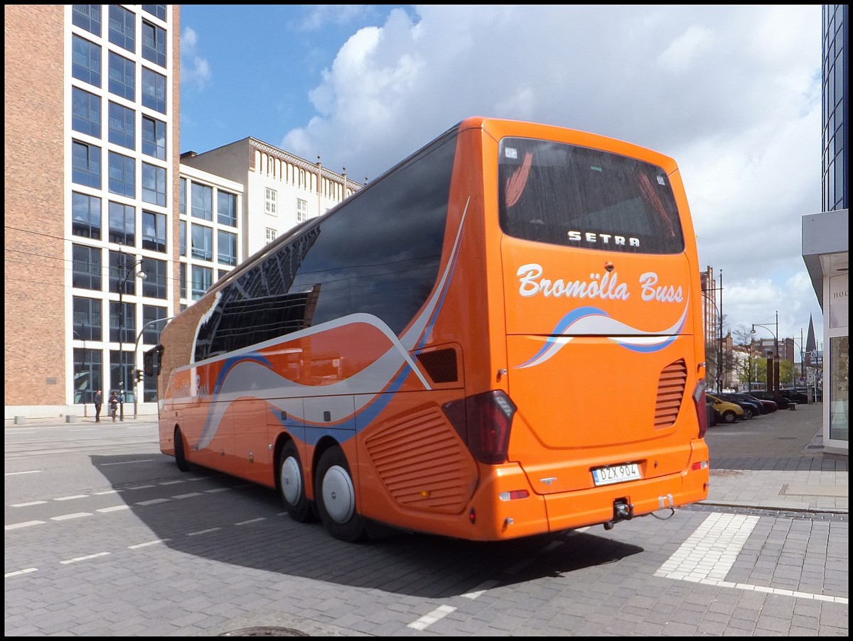 Setra 517 HD von Bromlla Buss aus Schweden in Rostock.