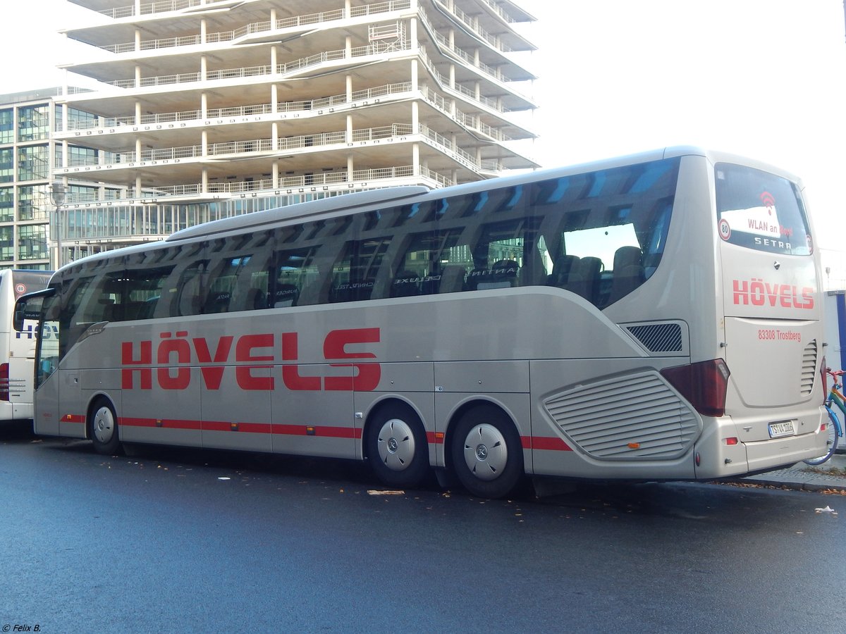 Setra 517 HD von Hövels aus Deutschland in Berlin.