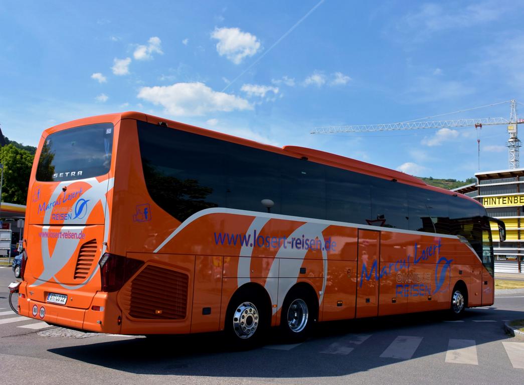 Setra 517 HD von Marcus Losert Reisen aus der BRD 06/2017 in Krems.