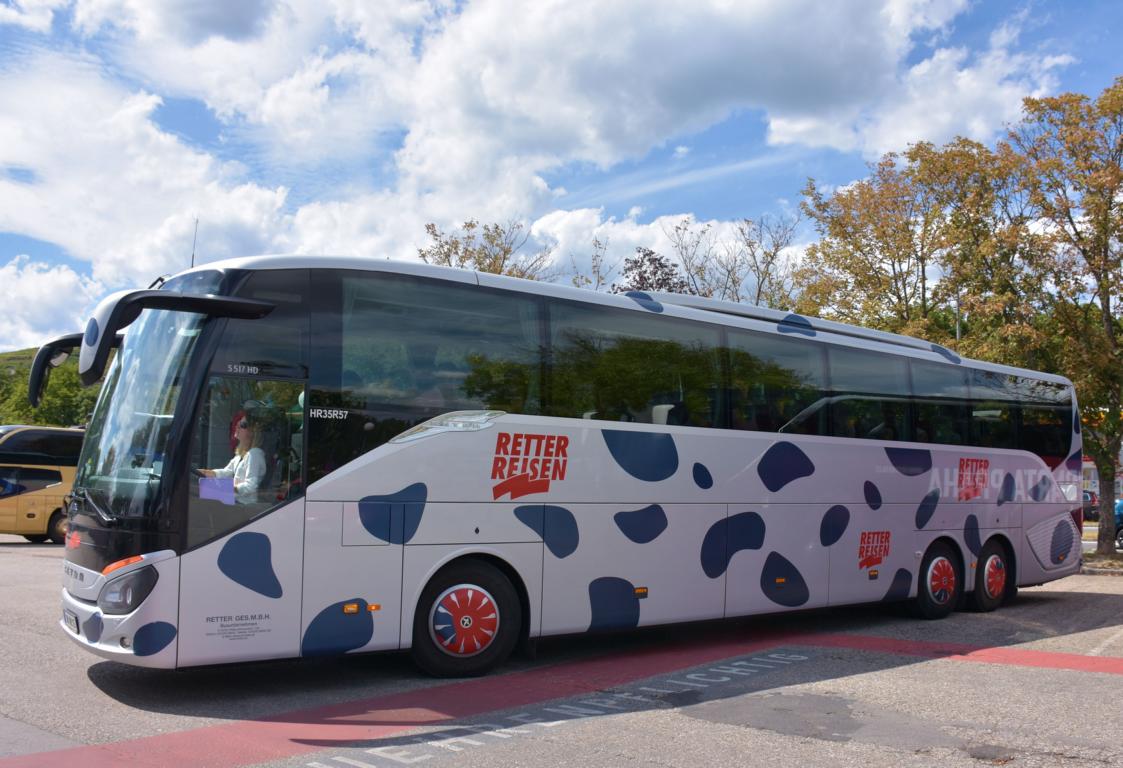 Setra 517 HD von RETTER Reisen aus sterreich 2017 in Krems.