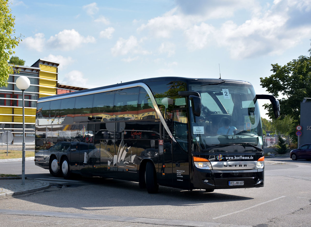 Setra 517 HD  Sydney  von Hffmann Reisen aus der BRD 2017 in Krems.