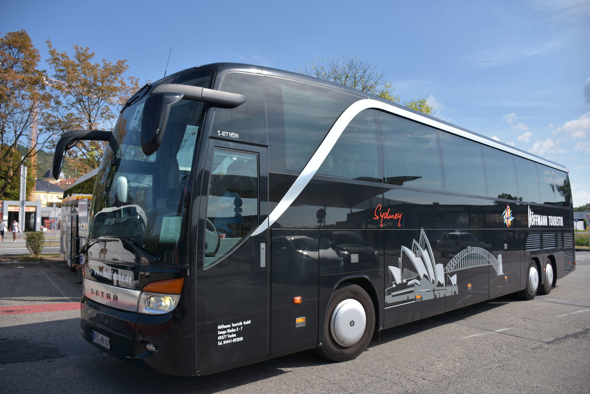 Setra 517 HD  Sydney  von Hffmann Reisen aus der BRD 2017 in Krems.