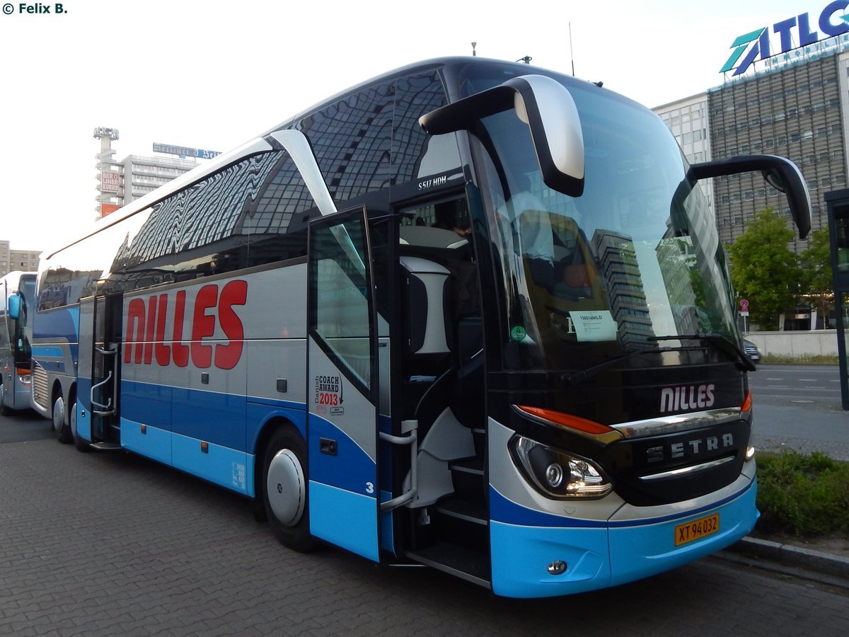 Setra 517 HDH von Nilles aus Dänemark in Berlin.