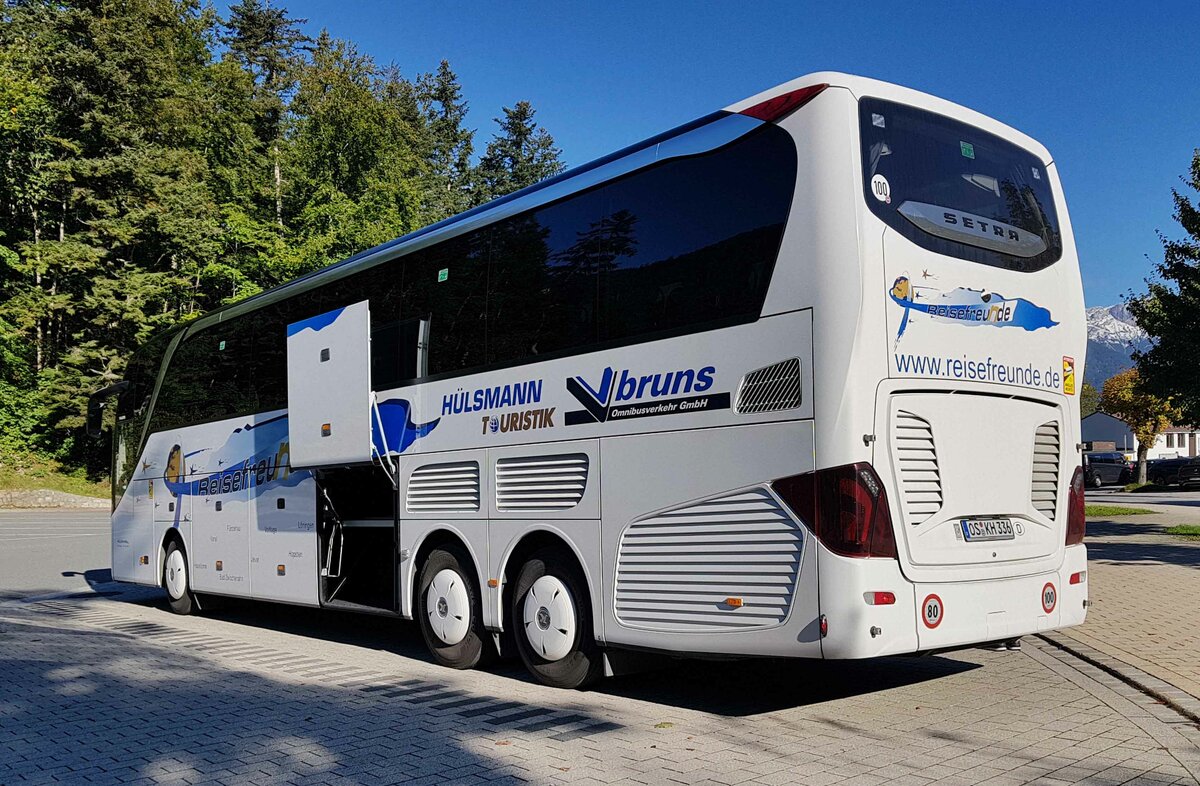 Setra vom Busunternehmen HLSMANN steht auf dem Parkplatz Knigssee