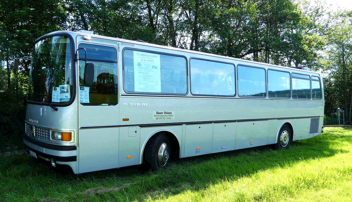 Setra S 213 RL, steht zum 2017er Oldtimertreffen in Thalau