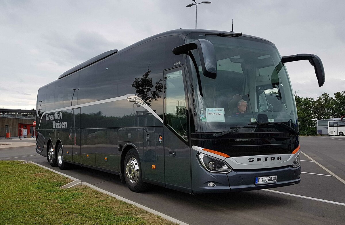 =Setra S 516 HD von GREULICH-Reisen aus Eilenburg hat BUGA-Besucher nach Erfurt gebracht, 08-2021