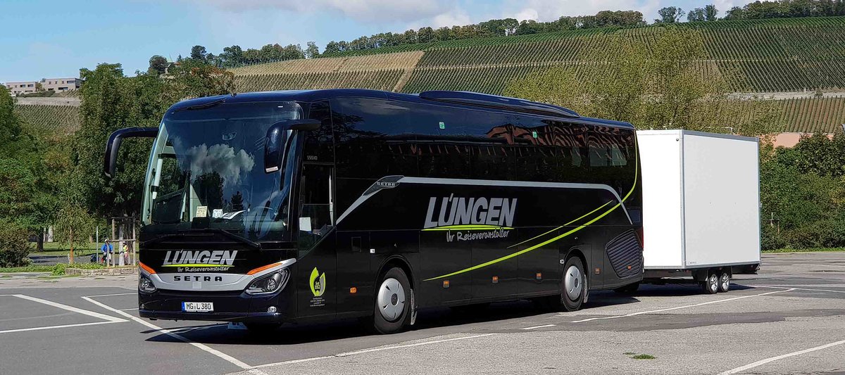 Setra S515HD von Lngen-Reisen steht im Septmber 2020 in Wrzburg