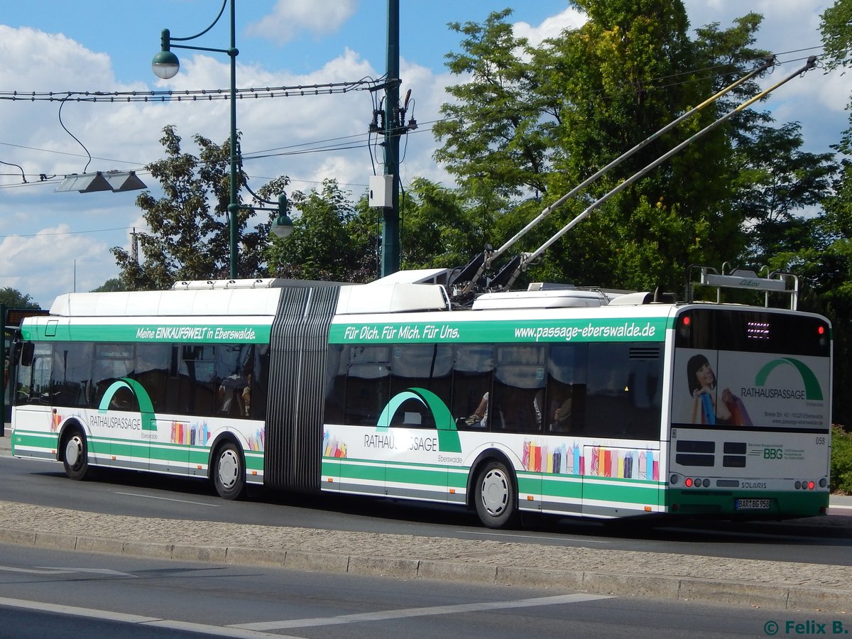 Solaris Trollino 18 der Barnimer Busgesellschaft in Eberswalde.