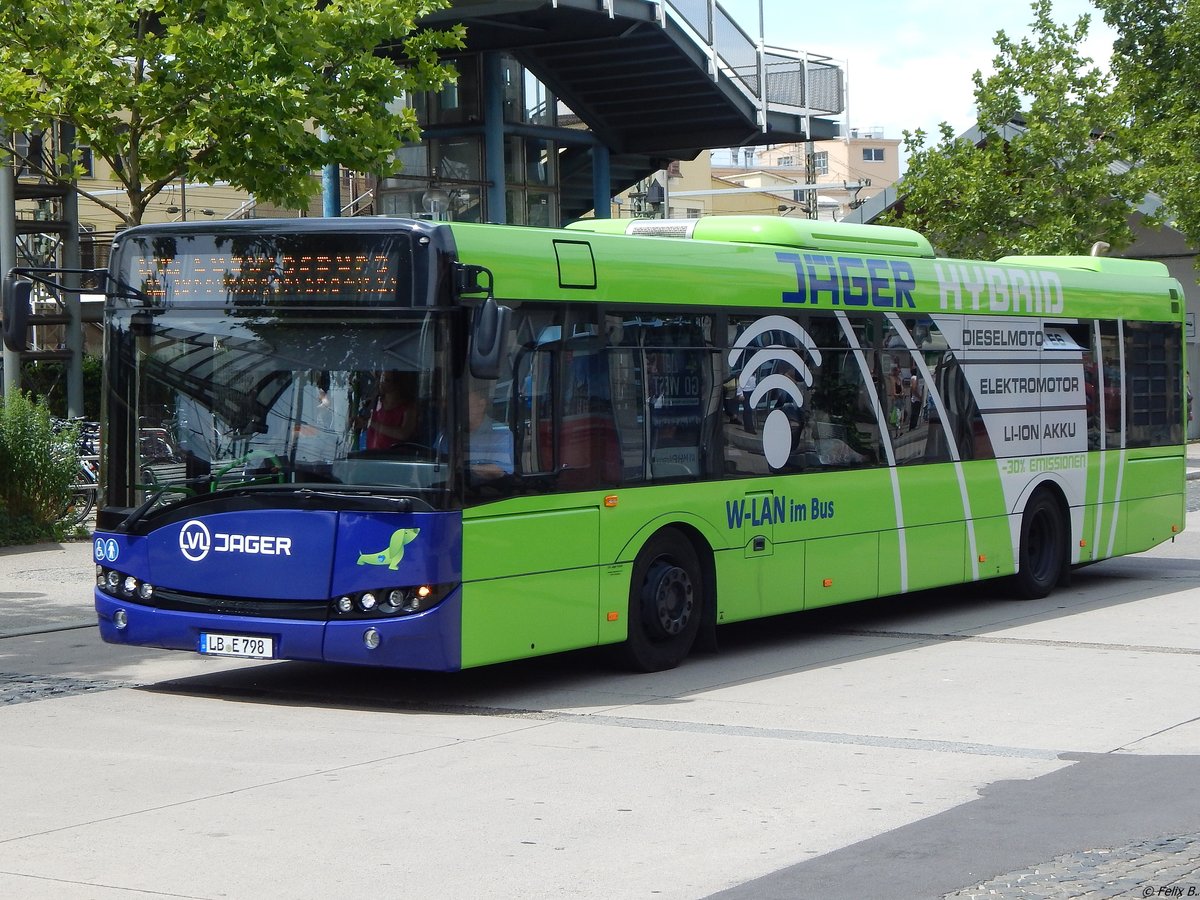 Solaris Urbino 12 Hybrid von LVL Jäger in Ludwigsburg.