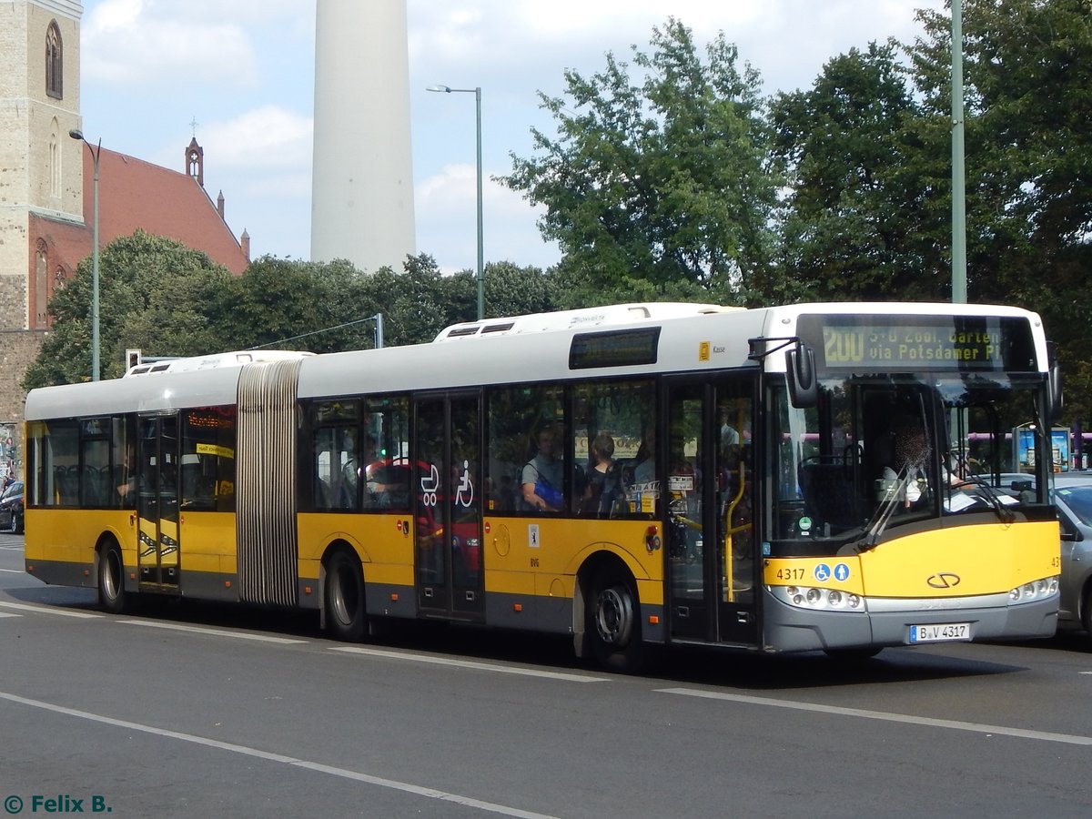 Solaris Urbino 18 der BVG in Berlin.