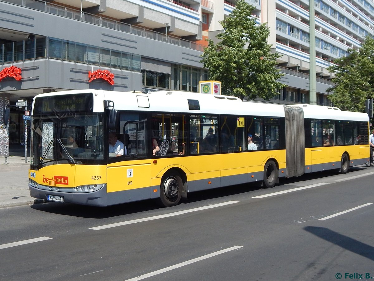 Solaris Urbino 18 der BVG in Berlin.