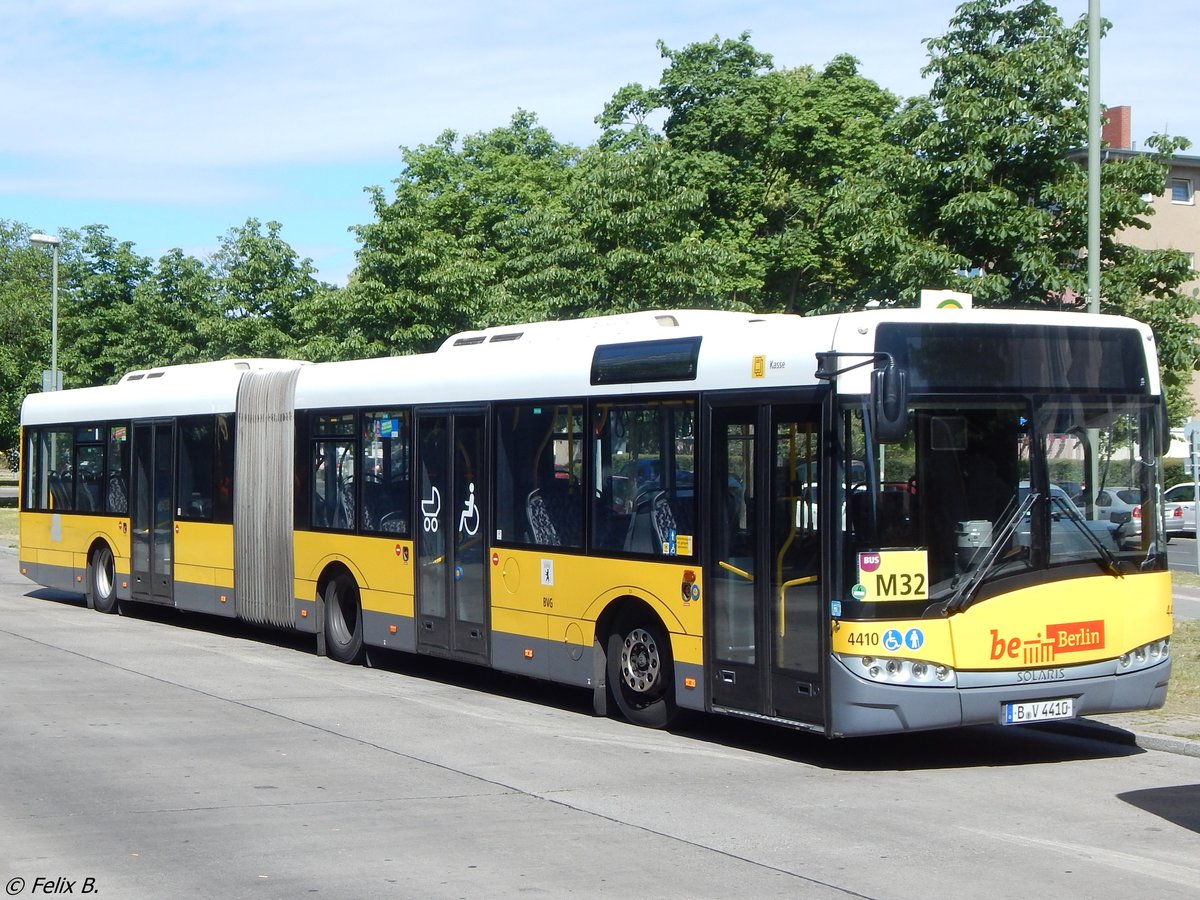 Solaris Urbino 18 der BVG in Berlin.