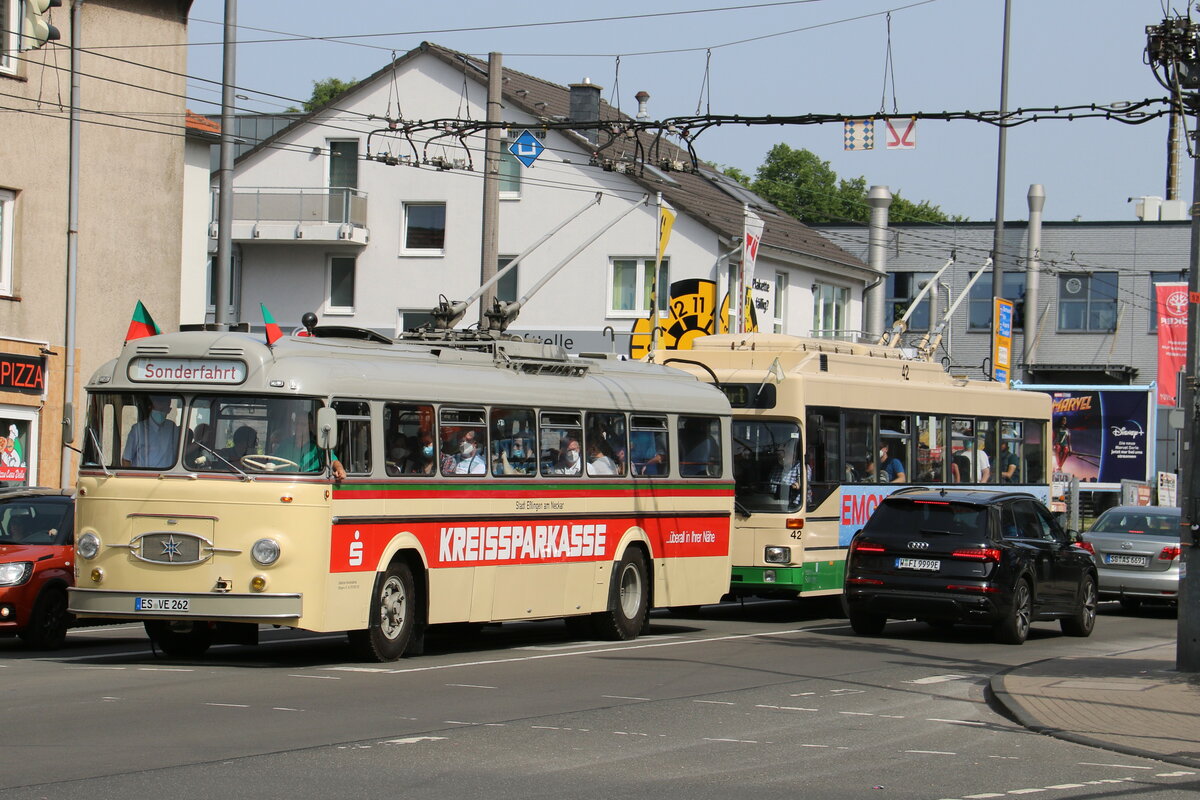 SVE Esslingen - Nr. 22/ES-VE 262 - Henschel Trolleybus am 18. Juni 2022 in Solingen (Aufnahme: Martin Beyer)