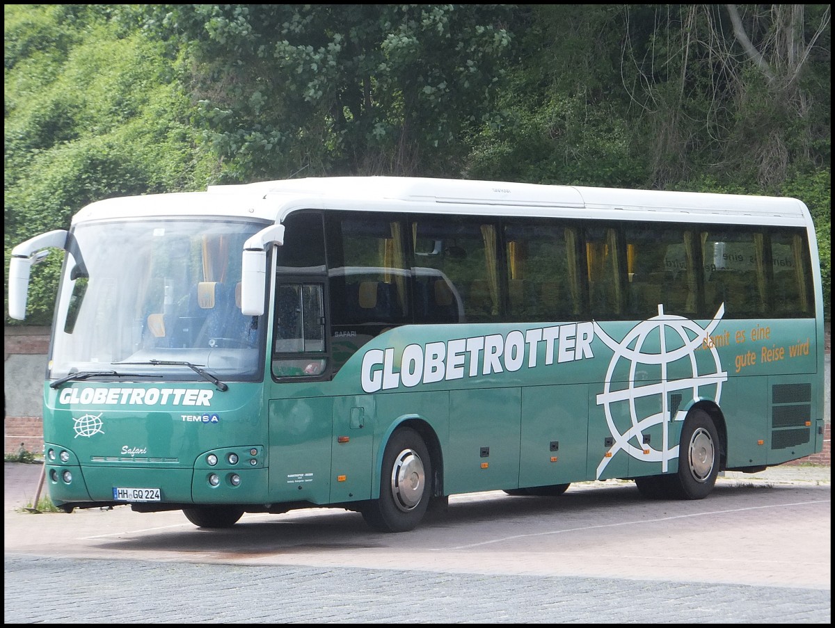 Temsa Safari HD von Globetrotter aus Deutschland im Stadthafen Sassnitz.