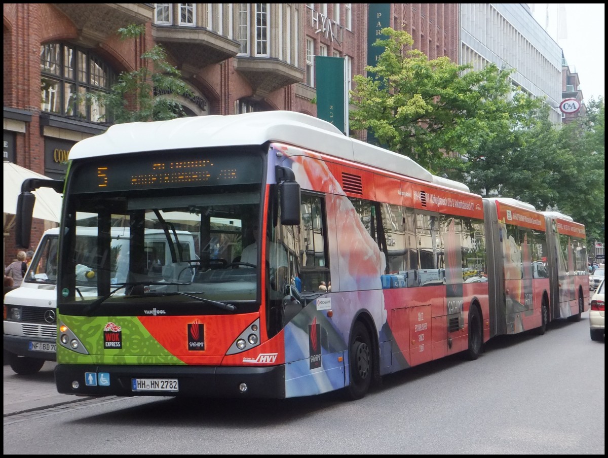 Van Hool AGG 300 der Hamburger Hochbahn AG in Hamburg.