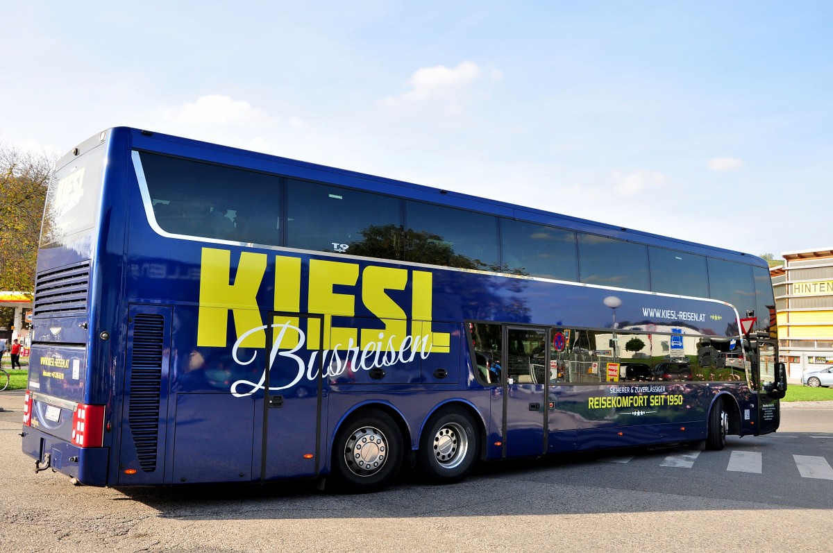 VAN HOOL T9 Astromega von Kiesl Reisen aus sterreich am 12.10.2014 in Krems.