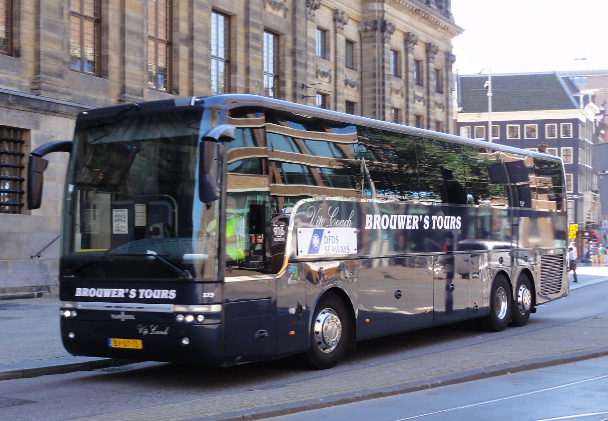 Van Hool T916 Alicron im Juli 2014 in Amsterdam gesehen.