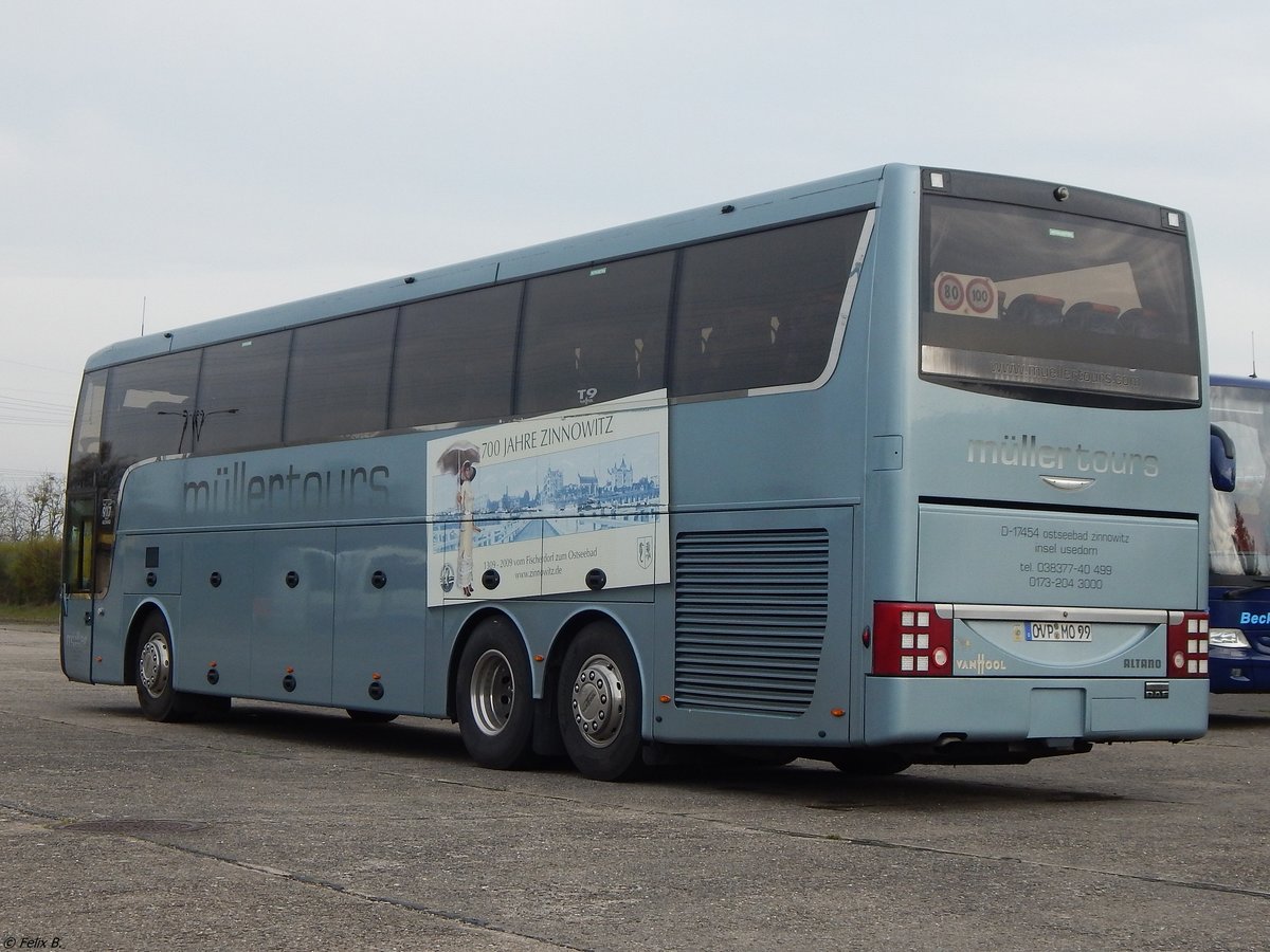 Van Hool T917 von Müller Tours aus Deutschland in Neubrandenburg.